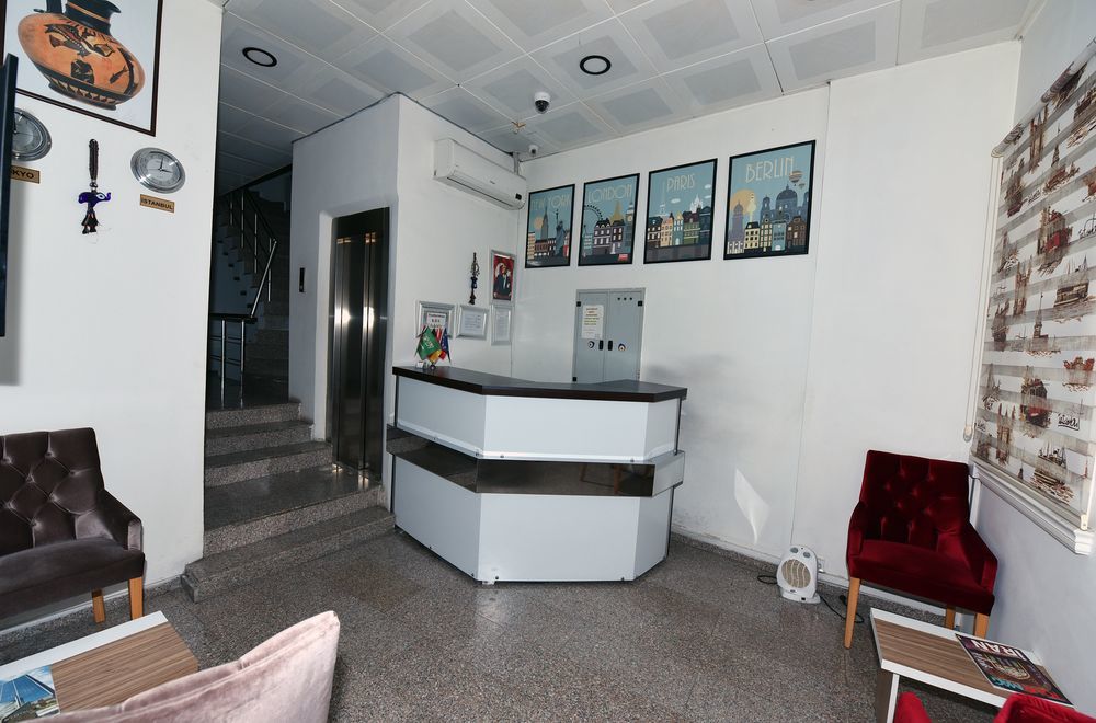 Beyaz Koesk Hotel Istanboel Buitenkant foto