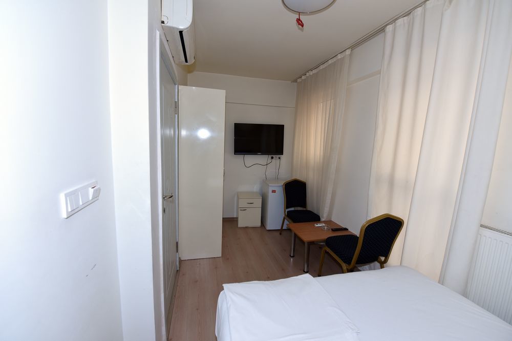 Beyaz Koesk Hotel Istanboel Buitenkant foto